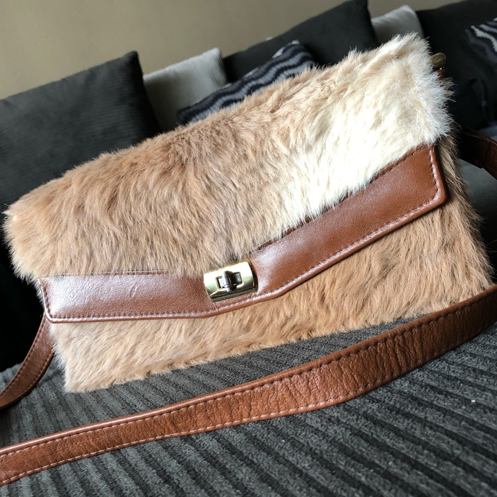 ✨Stunning Rare Kangaroo Purse